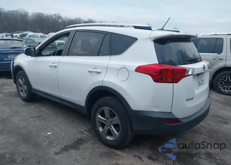 2015 Toyota Rav4 Xle из США, поврежденный, VIN JTMRFREV2FD141085